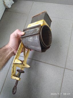 Na dekoráciu cena za pár. - 3