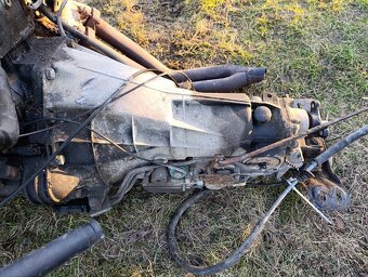 Predam/rozpredám motor M102.982 - 3