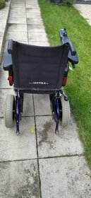 Elektrický exterierový aj interiérový invalidný vozík Meyra - 3