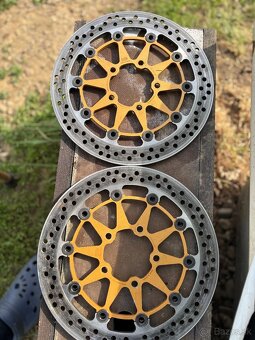 Gsxr 600 k4-k5 diely - 3