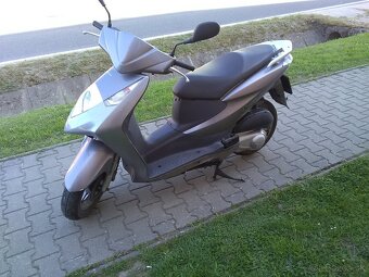 Honda Dylan 125 - 3