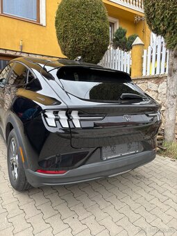 Ford Mustang Mach-E 221KW/300PS ELEKTRO - 3