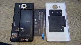 Microsoft Lumia 950 - 3