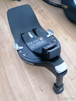 Maxi Cosi Pearl 360 + Isofix - 3