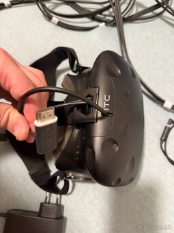 samotne okuliare HTC Vive - 3