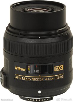 micro nikkor 40mm/2,8G DXpre nikon, baj. AF-S - 3