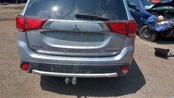 Mitsubishi OUT III 2.2DID 4N14 aut 110kw -2014 - 3