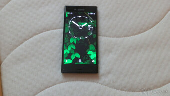 Predám Sony Xperia X Compact - 3