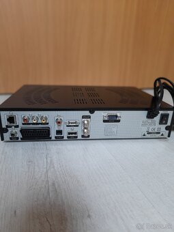 Satelitných prijímač Amico HD8300. - 3