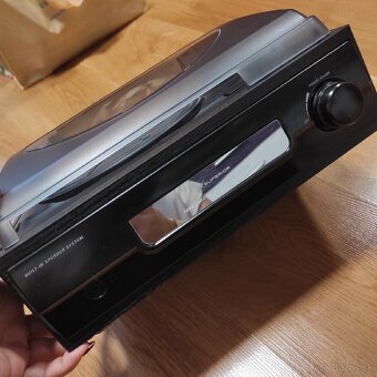 Gramofón s reprákmi - 3