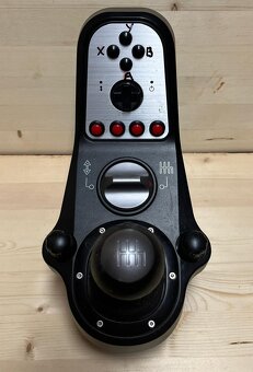 Logitech G25+pedále+shifter - 3