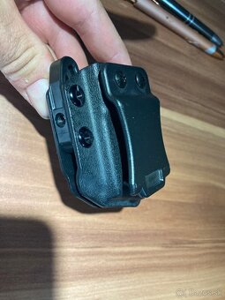 Kydexove puzdra na zasobniky na 9mm/40SW - 3