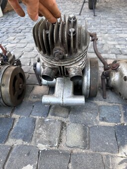 ČZ 175 250 motor - 3