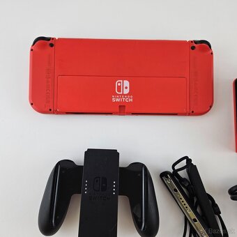 Nintendo Switch OLED - Super Mario - 3