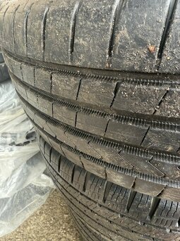 hankook ventus prime 4 215/55 r17 letné - 3