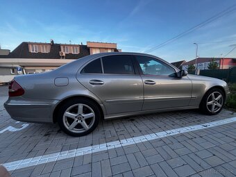 Mercedes - 3
