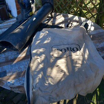 Fukár na listie TORO - 3