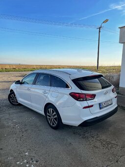Hyundai i30 1.6CRDI 2018 151tis. km - 3