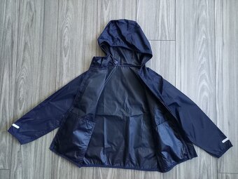 Tenučká bunda-top stav,veľkosť 128 - 3