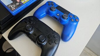 Sony Playstation 4 Pro 1TB + 2xjoypad a hry - 3
