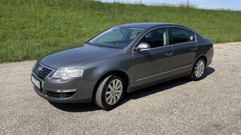 VOLKSWAGEN Passat 2.0 FSI 110 kW - 3