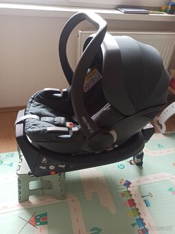 Predám vajíčko/autosedačku ZOPA X1 Plus i-Size + Isofix - 3