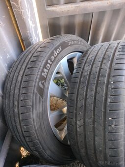4ks alu disky orig. Mazda 5x114,3 R17 pneu 215/55 5mm - 3