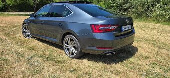 Skoda Superb L&K 206kw 12 000 km - 3