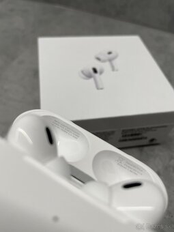 Rezervovane Predám Airpods Pro 2 generacia 2023 USB C - 3