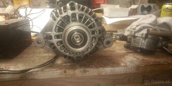 alternátor Kia Carnival Hyundai Terracan - 3