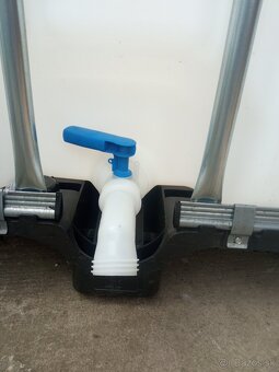 Predám 1000 litrové nádrže - 3