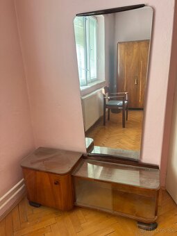 Starožitne nabytok - 3