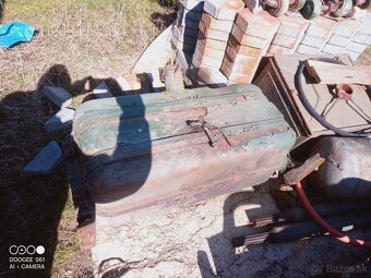 PRAGA V3S sperne tyčke Nádrž - 3