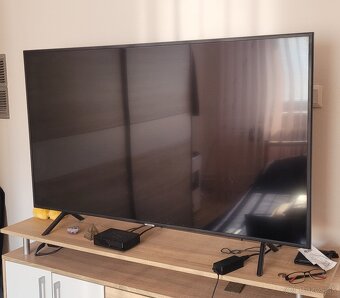 Samsung 55" (140 cm) Full UHD 4K Smart TV UE55NU7172 Séria - 3