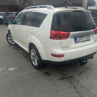 Peugeot 4007 - 3