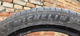 225/45 R17 Michelin - 3
