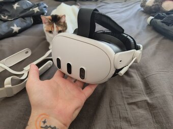 Meta Quest 3 + Kiwi design battery strap - 3