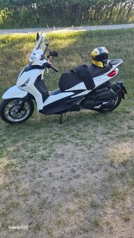 Piaggio beverly 400 S - 3