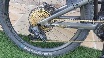 Specialized Turbo Levo Expert 2022 - 3.generace - 3