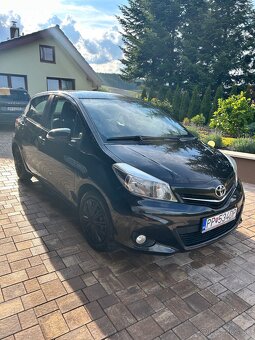 Toyota yaris 1.3 - 3