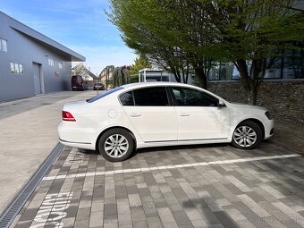 Volkswagen Passat - 3