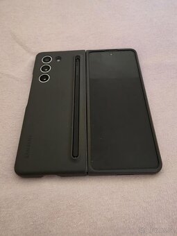 Samsung Galaxy Fold 5 - 3
