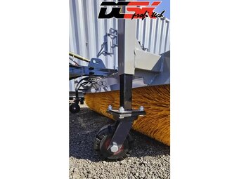 Jansen JK-200, univerzálna metla na nakladač - 3