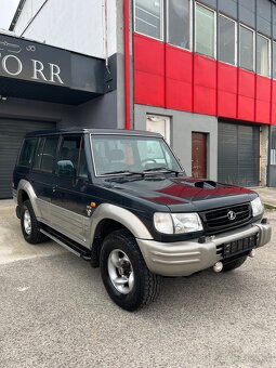 Hyundai Galloper 2.5 TDI 85kW = Ťažne, 7 Miestne = - 3