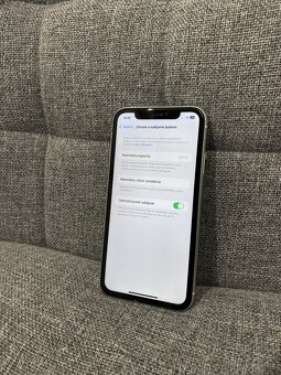 iPhone Xr 64GB (plne funkčný) - 3
