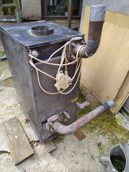 Predám plynový kotol Destila 25kW - 3