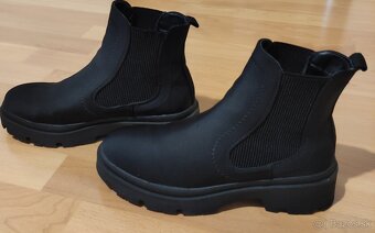 Dámske chelsea čižmy - 3