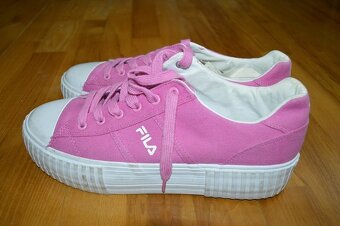 predam krasne damske tenisky FILA - 3