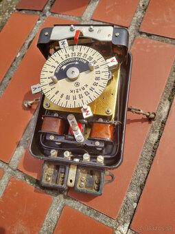 Časový spínač / spínače - 3