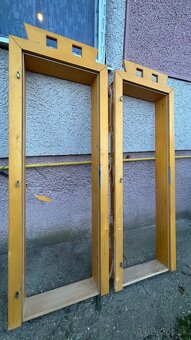 Dvere z masívneho dreva 60cm - 3